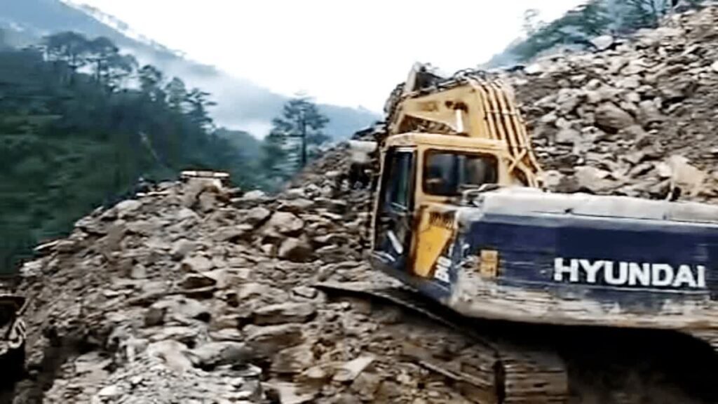 Uttarkashi Highway blocked