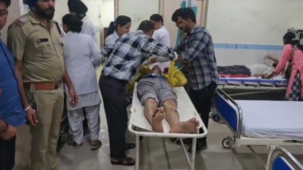रामनगर बस हादसे मे घायल