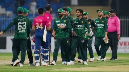 Pak vs Uae