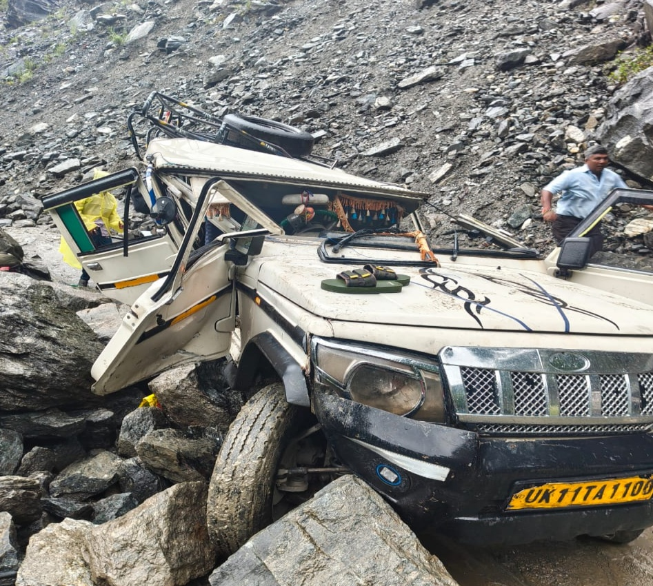 rudraprayag accident bolero car