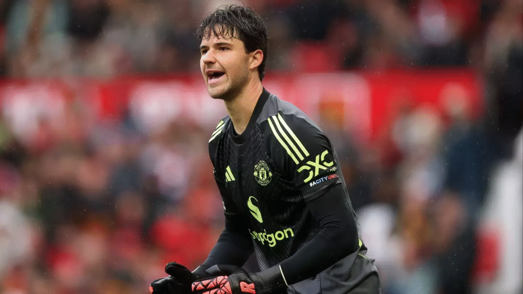 Man U vs Sunderland : Full Match Report, Highlights, Player Ratings & Rumors.. 3 Senne Lammens Debut for manchester united